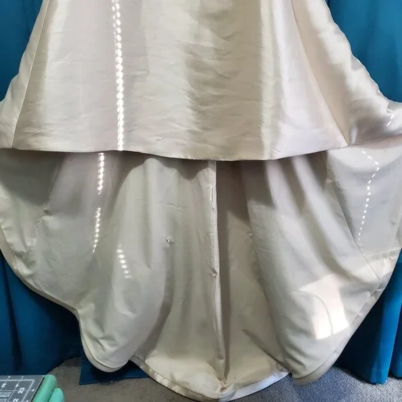 👑Pronovias Barcelona Bridal | Y2K Champagne Gown | Beaded Bustier Peplum Corset - Picture 9 of 13